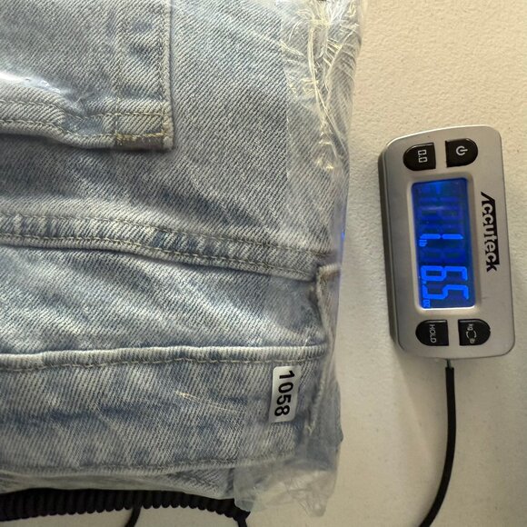 FREE ASSEMBLY WOMENS SIZE 14 JEANS SUPER HIGH RISE STRAIGHT DISTRESSED LIGHT WAS - Picture 13 of 13